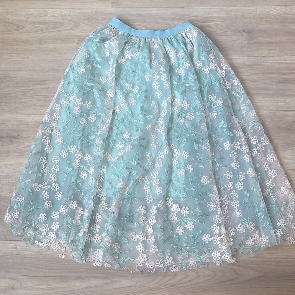Designed midi skirt